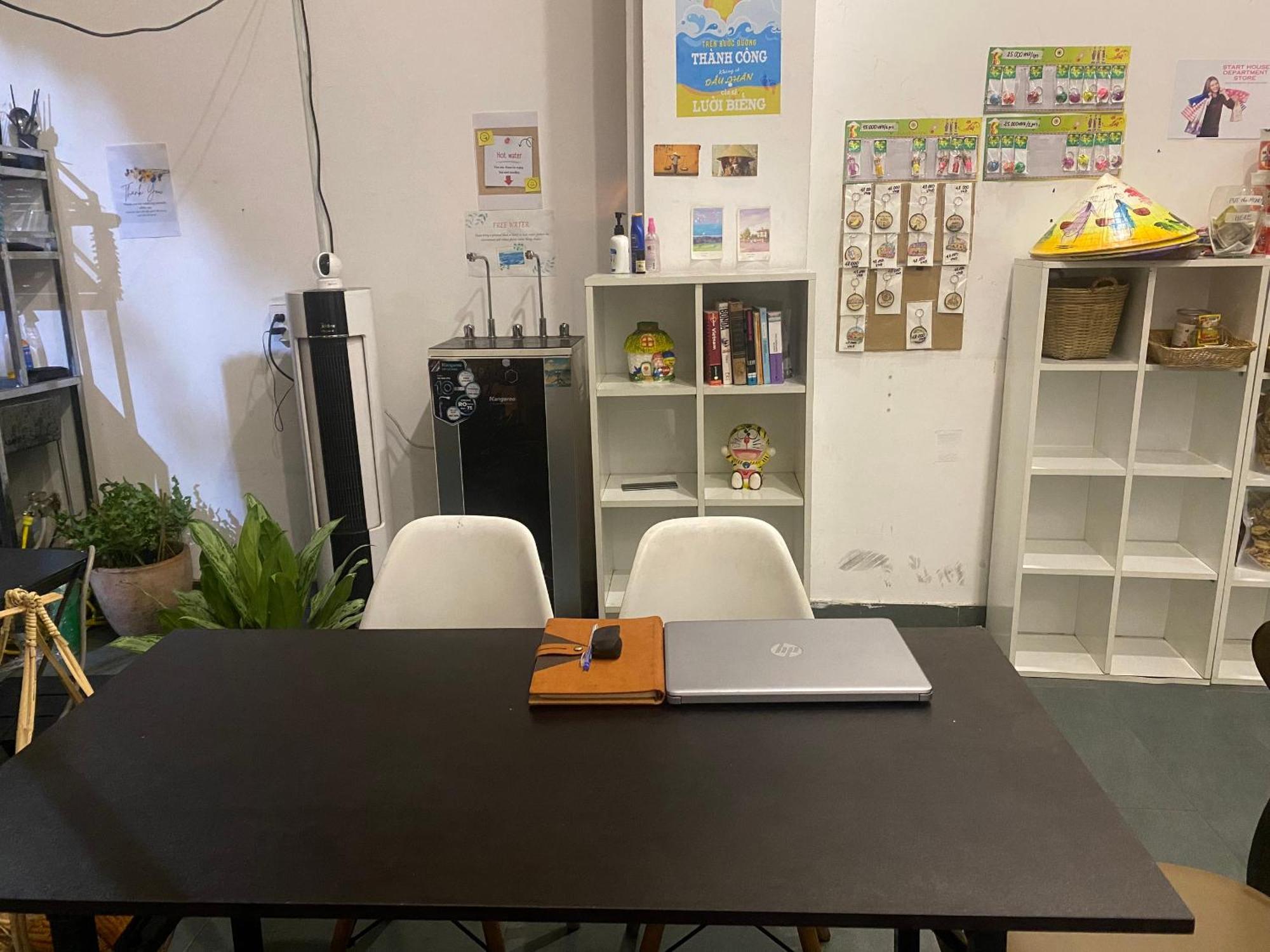 Апартаменти Start House Dorm Walk 5 Minutes To The Airport Хошимін Екстер'єр фото