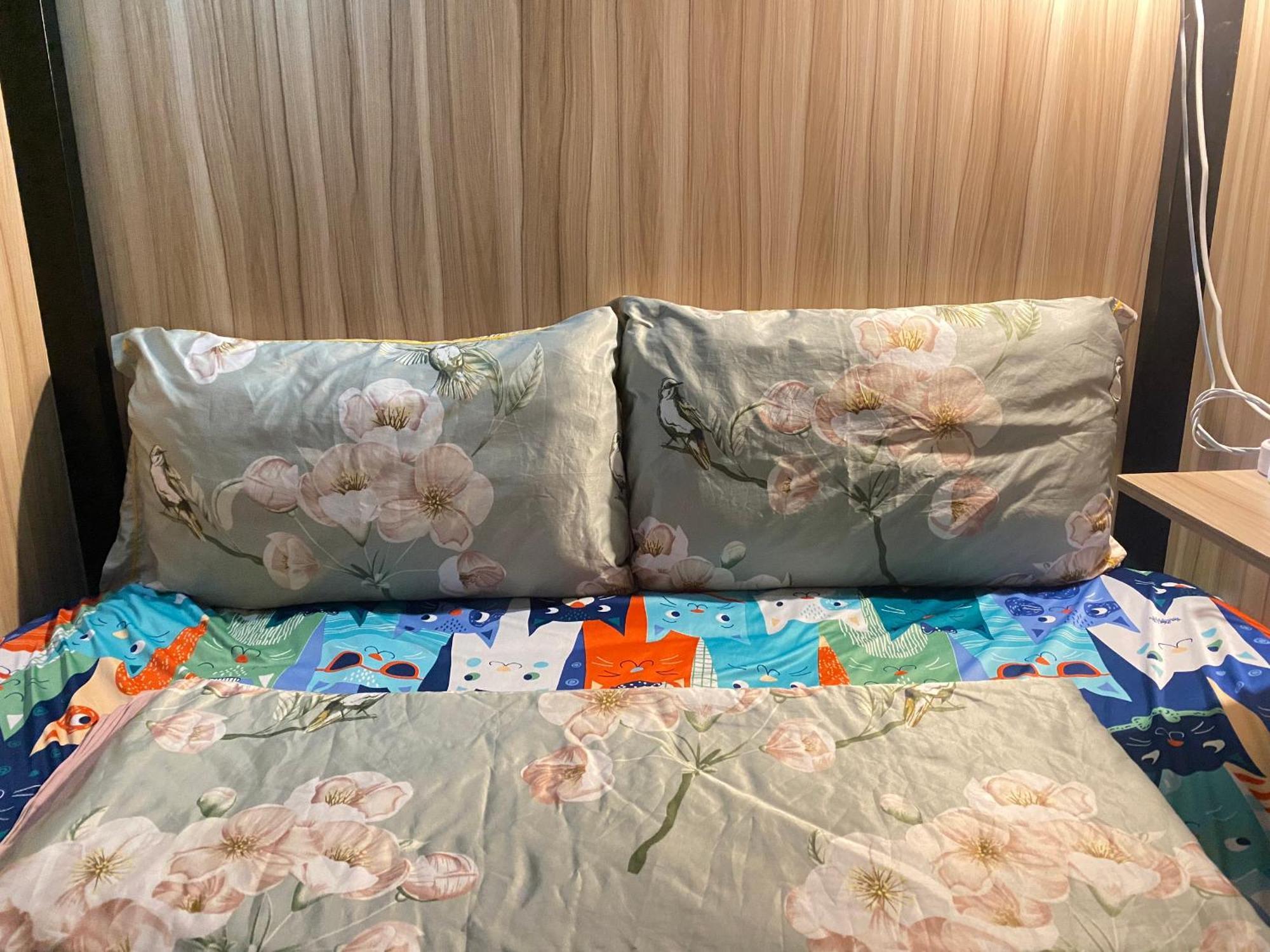 Апартаменти Start House Dorm Walk 5 Minutes To The Airport Хошимін Екстер'єр фото